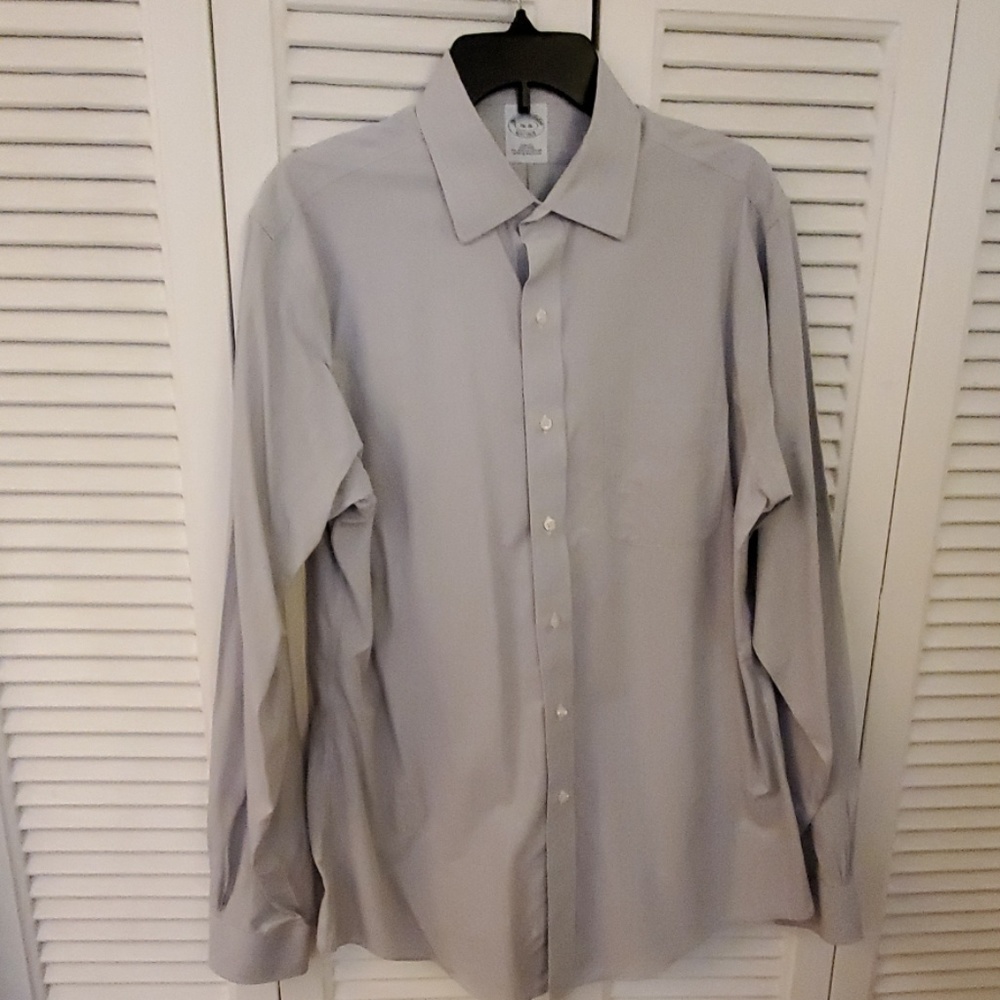 Brooks Brothers non-iron slim fit dress shirt